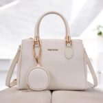 9035 Bolsa de Ombro Rosa Amora Poliuretano PU -  Branco